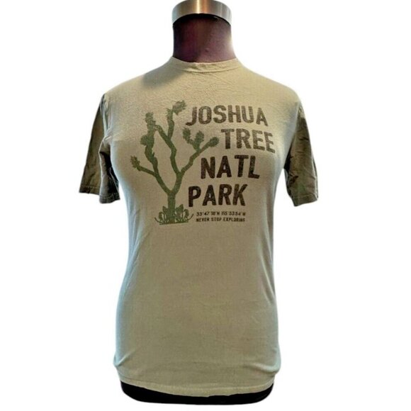The North Face Joshua‎ Tree Natl Park T-Shirt Souvenir Graphic Tee Nature Mens S - Picture 1 of 6